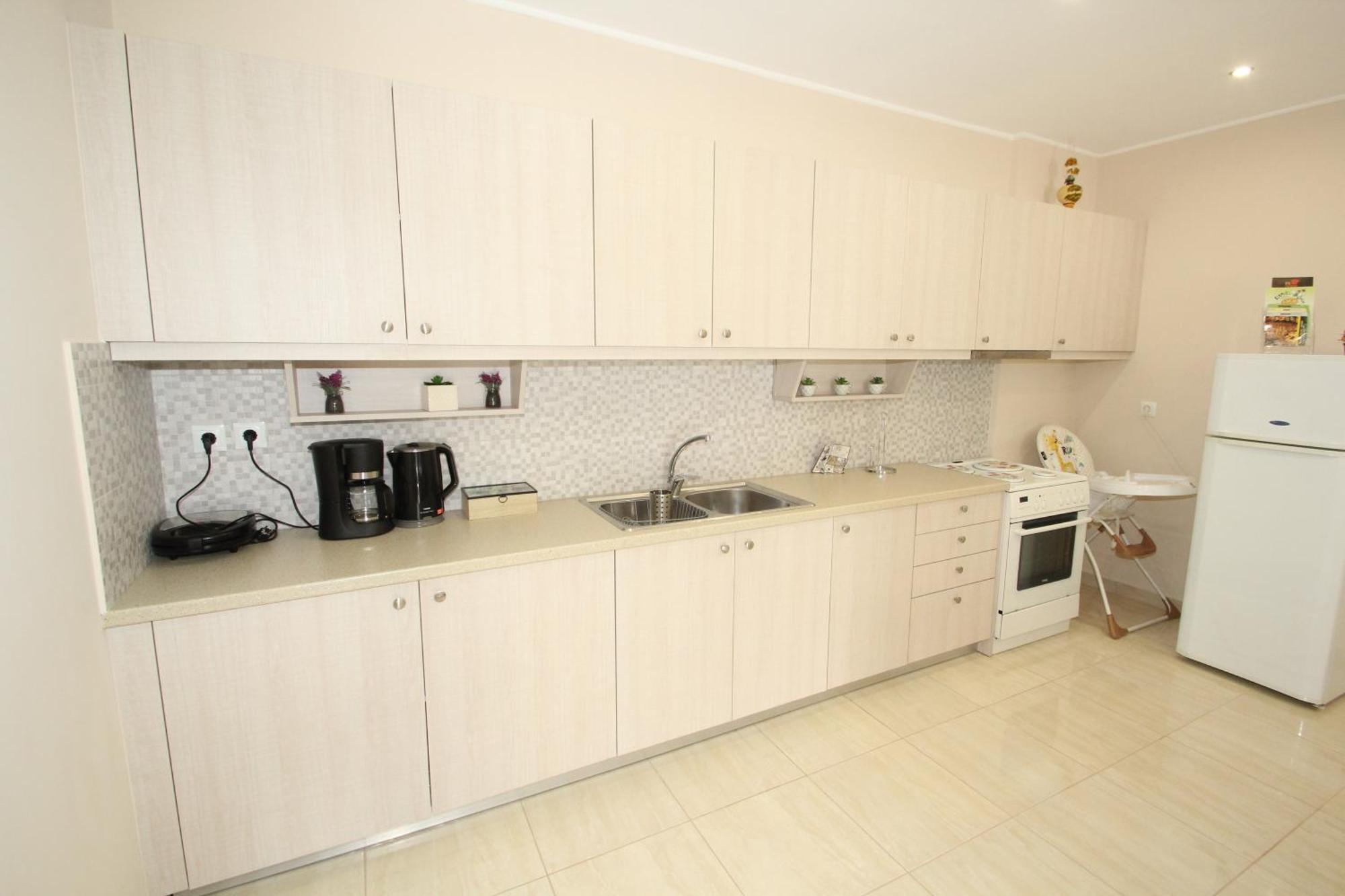 Filoxenia Apartment Artemida  Buitenkant foto