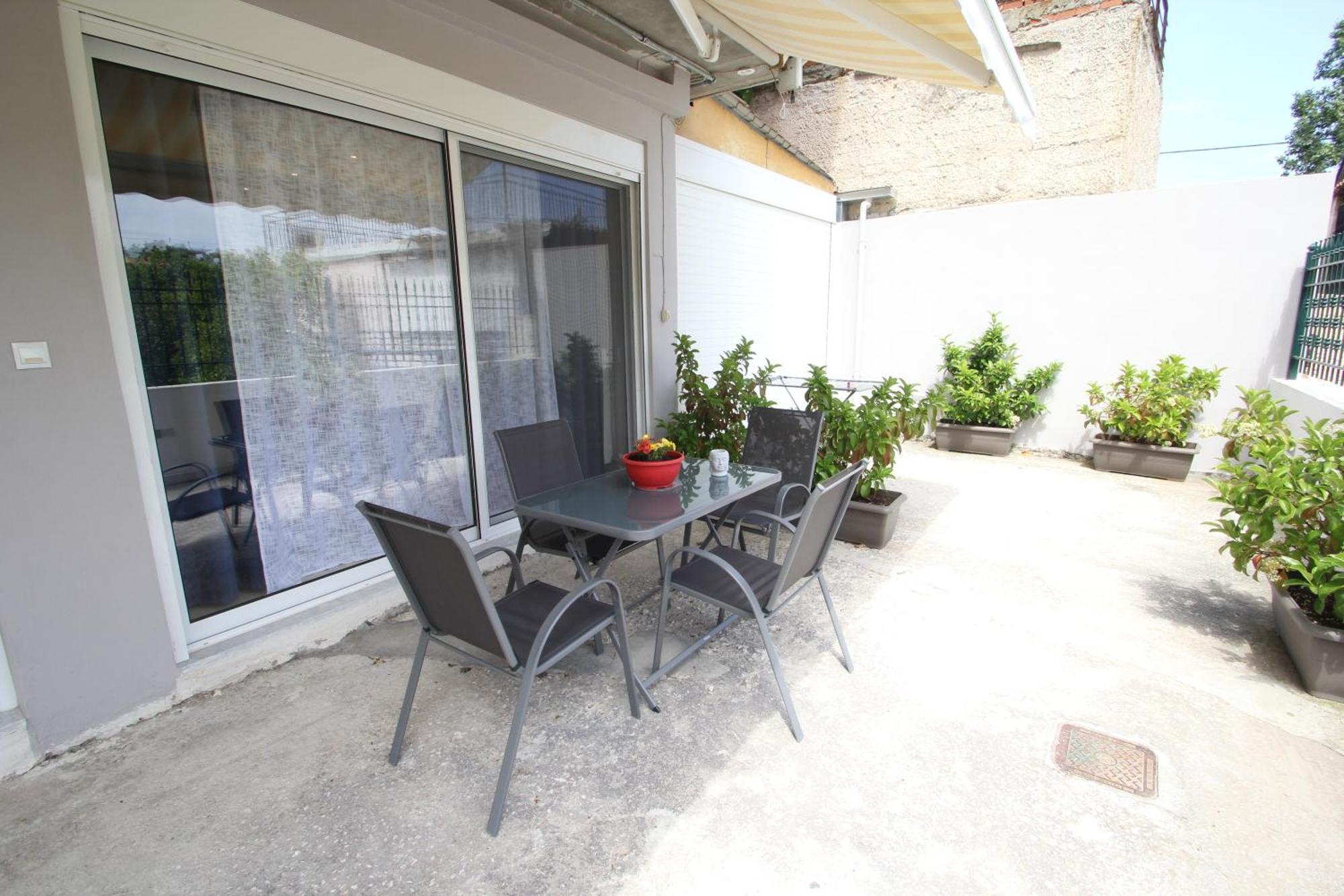 Filoxenia Apartment Artemida  Buitenkant foto